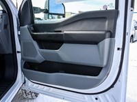 2025 FORD F-250 XL 4WD REG CAB 8' BOX