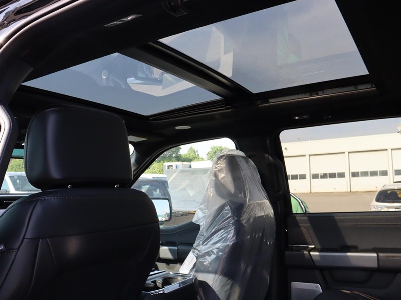 2024 FORD F-150 LARIAT 4WD SUPERCREW 5.5' BOX | 502A | INCL COVER
