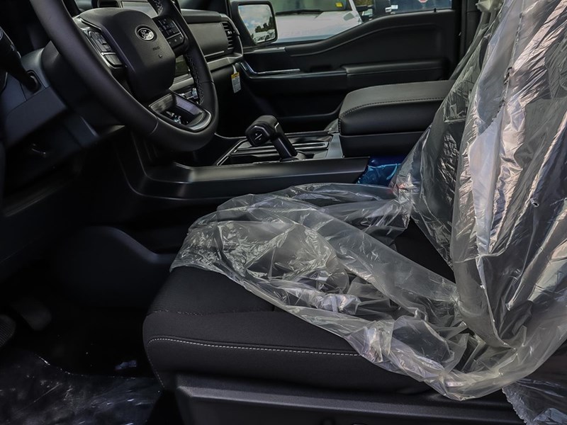 2024 FORD F-150 XLT 4WD SUPERCREW 5.5' BOX