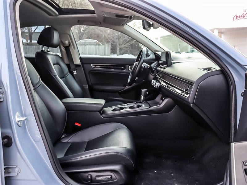 2022 Honda Civic Touring CVT