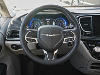2022 Chrysler Pacifica Touring L FWD