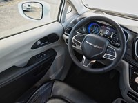 2022 Chrysler Pacifica Touring L FWD