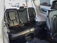2022 Chrysler Pacifica Touring L FWD
