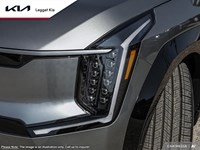 2025 Kia EV9 Land w/Premium Package AWD