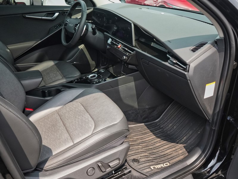 2024 Kia Niro EV Wave FWD