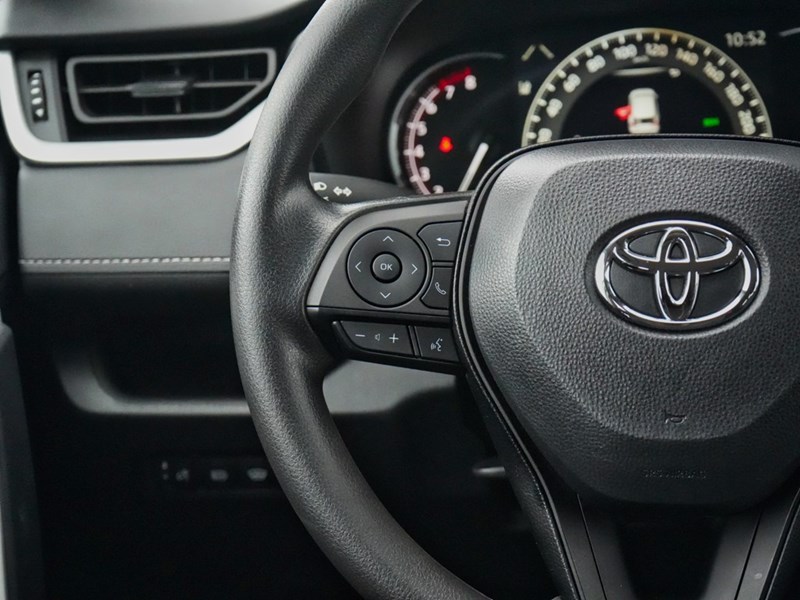 2024 Toyota RAV4 LE AWD | Saftey Sense | Heated Seats | Backup Cam