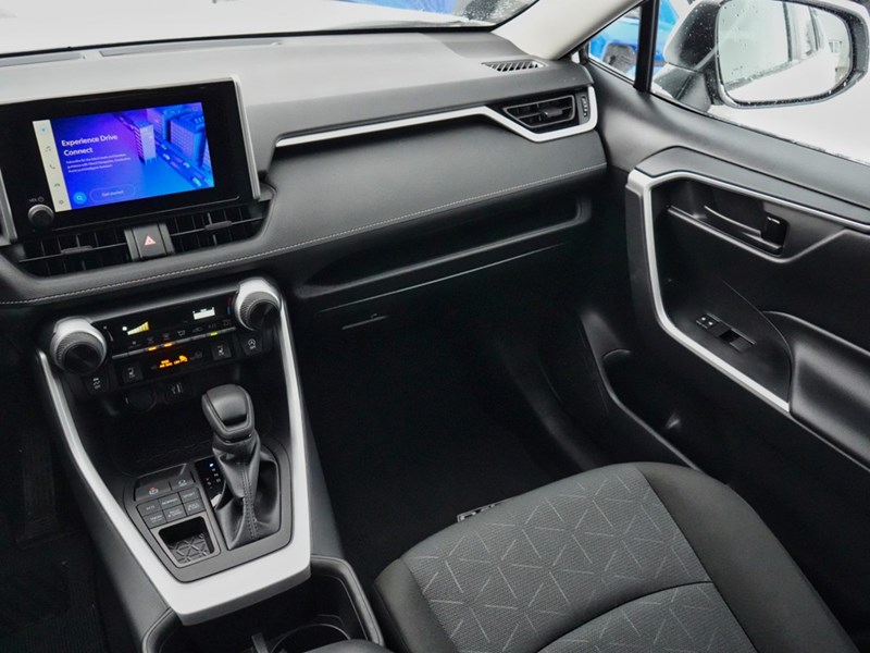 2024 Toyota RAV4 LE AWD | Saftey Sense | Heated Seats | Backup Cam