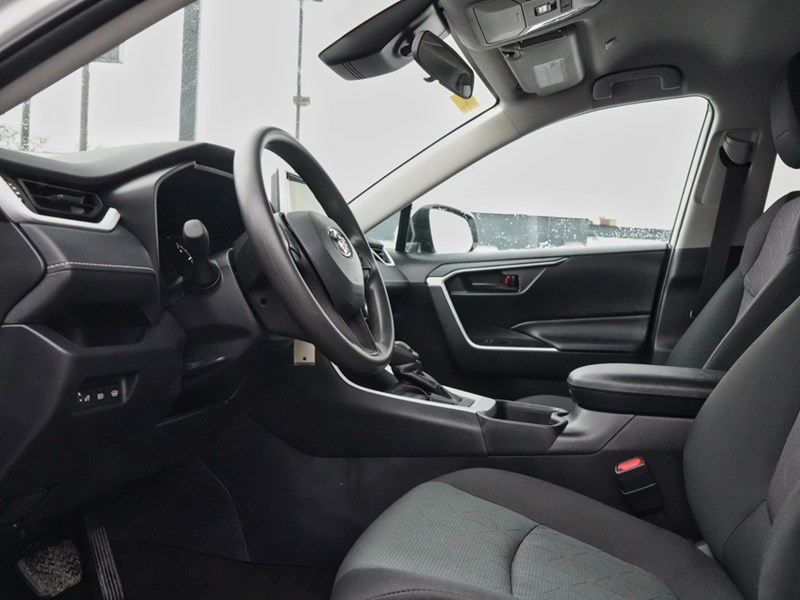 2024 Toyota RAV4 LE AWD | Saftey Sense | Heated Seats | Backup Cam