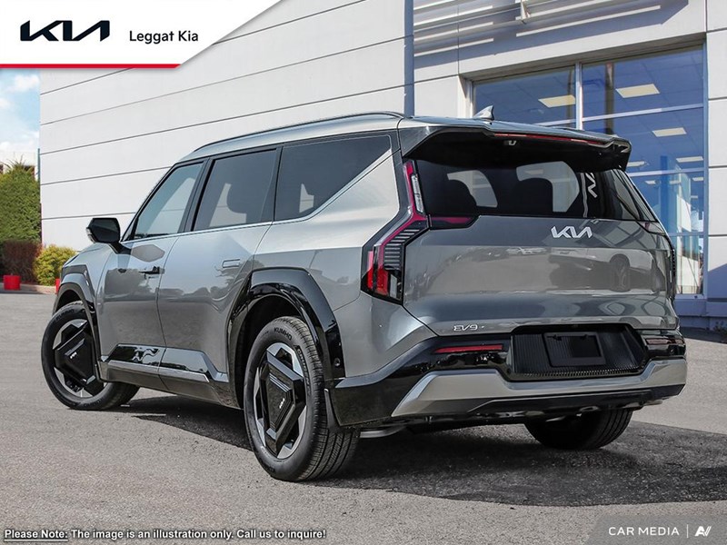 2025 Kia EV9 Land w/Premium Package AWD