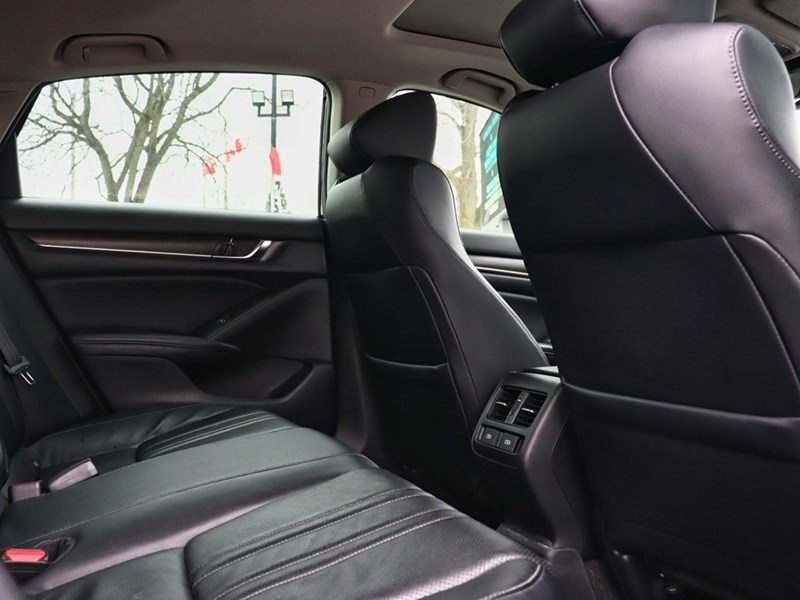 2018 HONDA ACCORD TOURING 2.0T