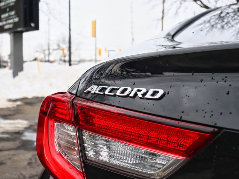 2018 HONDA ACCORD TOURING 2.0T