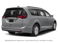 2017 Chrysler Pacifica 4dr Wgn Limited Exterior Shot 2